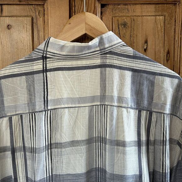 Tommy Bahama Medium Silk Button Front Shirt Short Sleeve White Gray Plaid - Picture 10 of 13